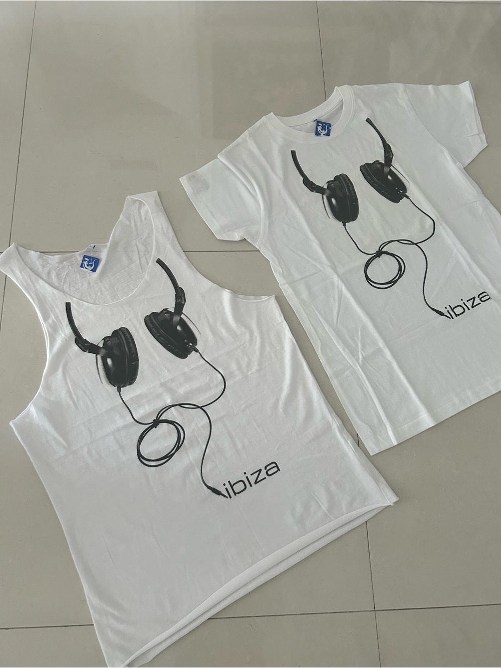 Set of 2 White Ibiza Headphones Graphic Tee - DJ t